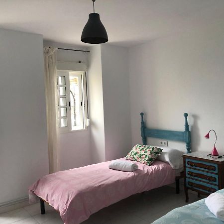 Pension Mar De Rosa Villanueva De Arosa Bagian luar foto