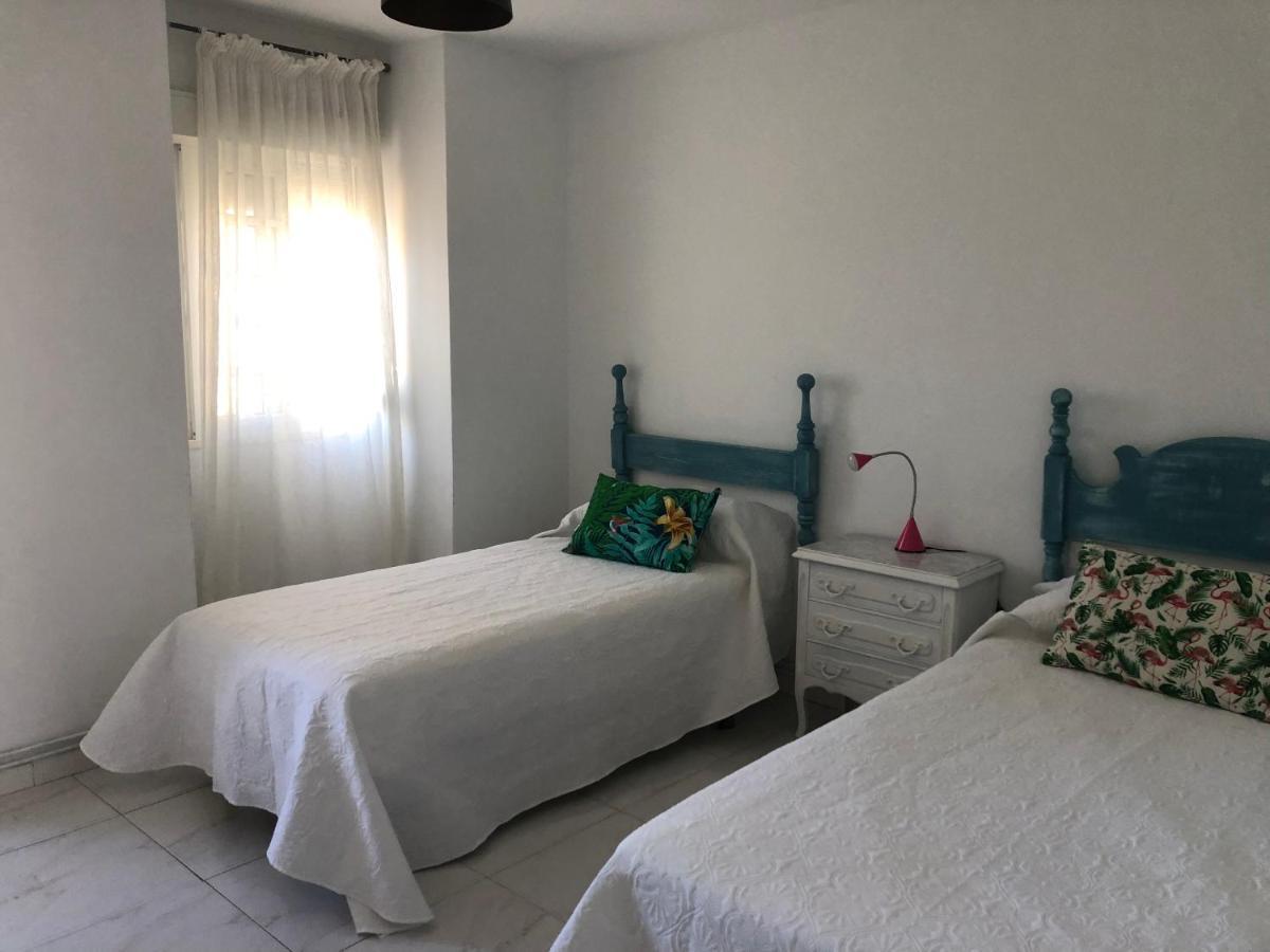 Pension Mar De Rosa Villanueva De Arosa Bagian luar foto
